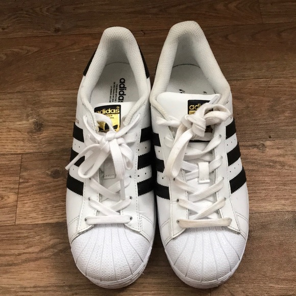 used adidas superstar